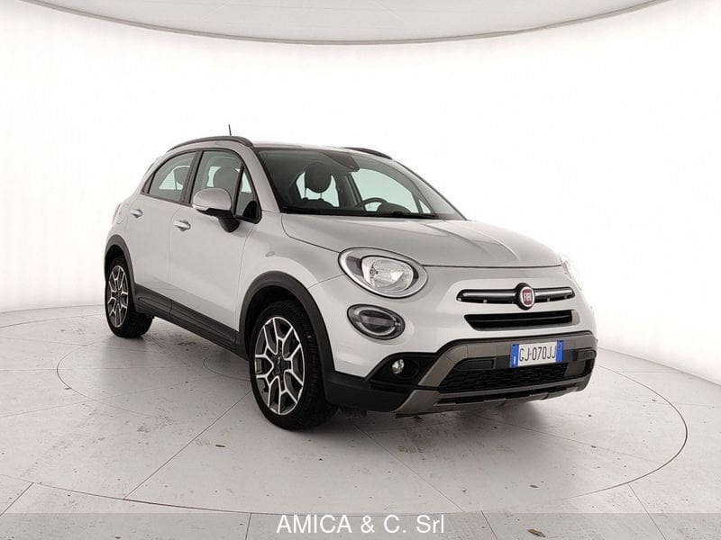 Acquista online FIAT 500X