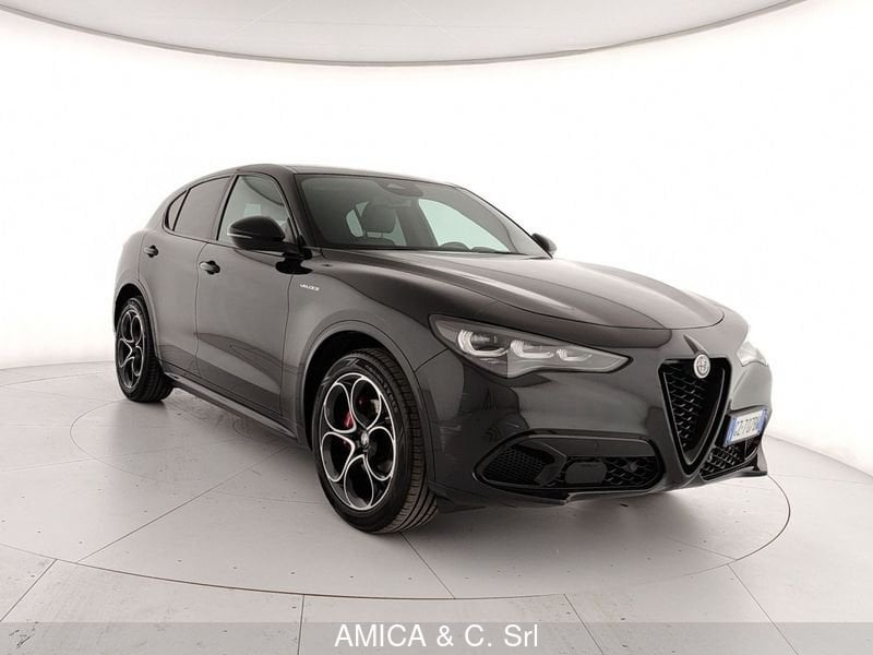 Acquista online Alfa Romeo Stelvio