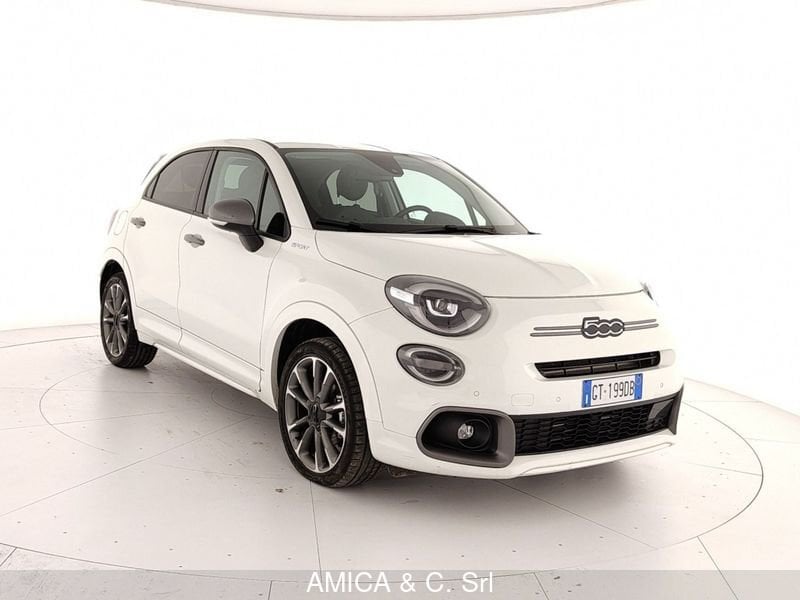 Acquista online FIAT 500X