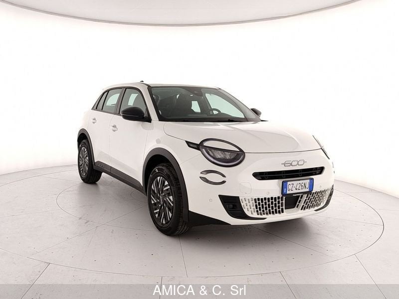 Acquista online FIAT 600