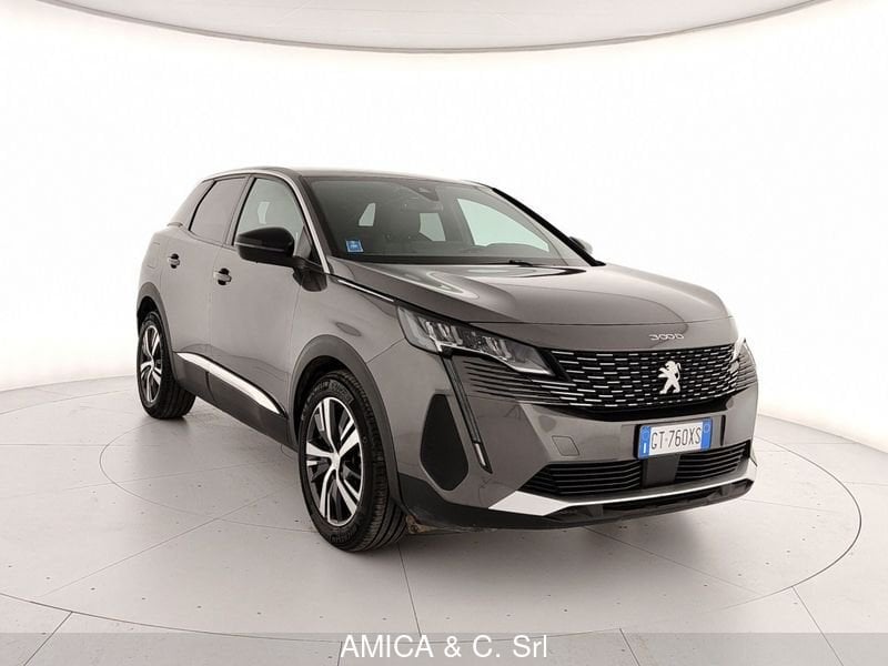 Acquista online Peugeot 3008