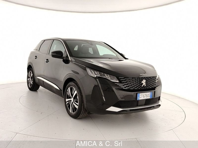 Acquista online Peugeot 3008