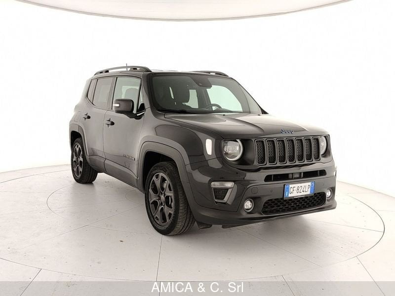 Acquista online Jeep Renegade