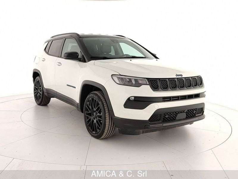 Acquista online Jeep Compass