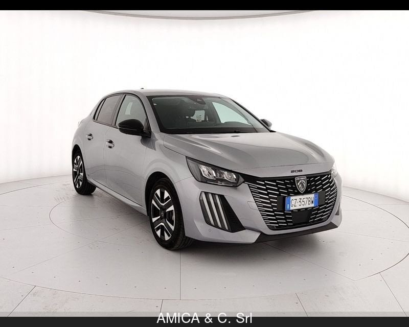 Acquista online Peugeot 208