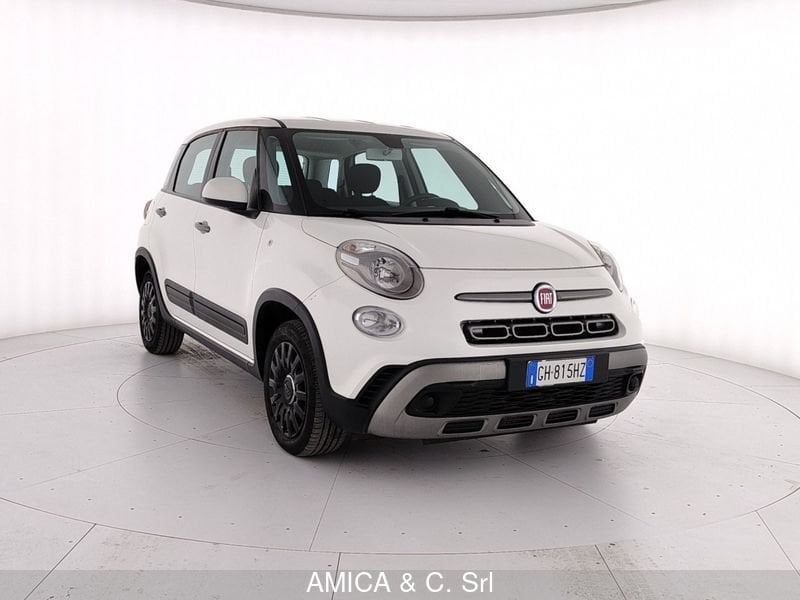 Acquista online FIAT 500L
